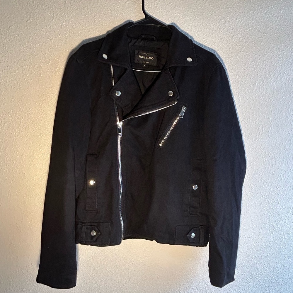 Oversized Black Corduroy Jacket.